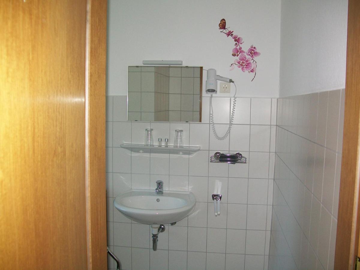 Haus Darmstadt Ankelohe Exterior foto